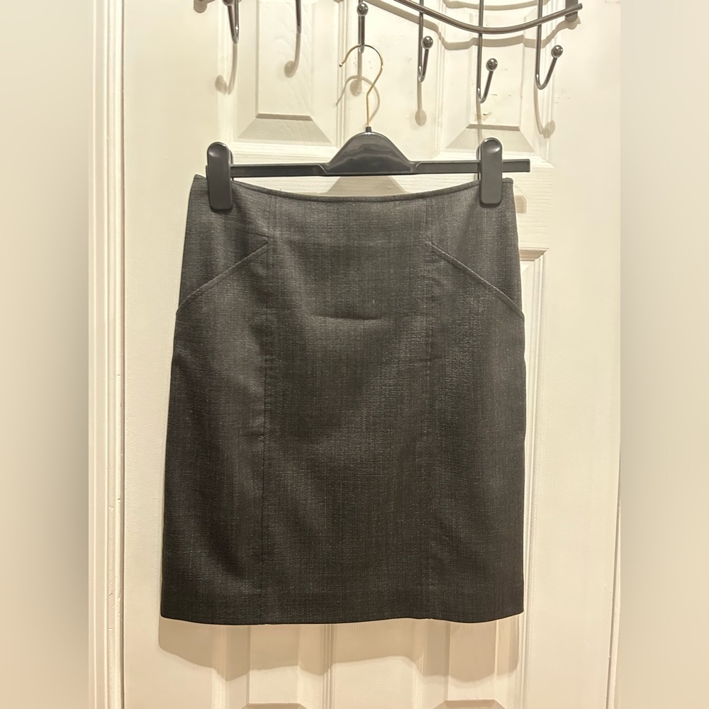 Theory wool skirt size 4